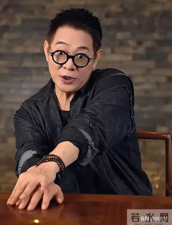 62岁李连杰返老还童,手术后年轻二十岁,生龙活虎就像变了一个人