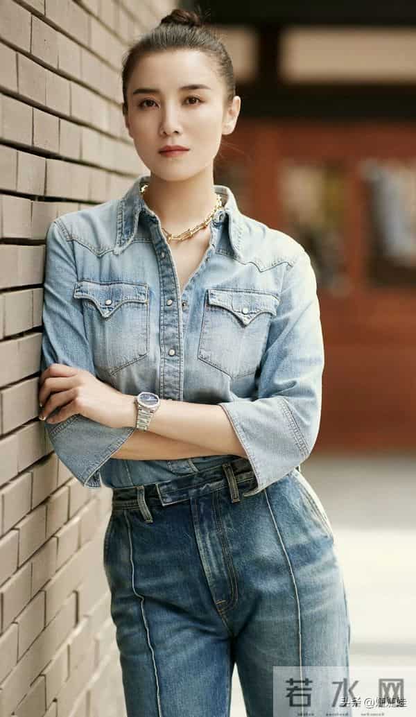 有种“夺命的刀”,叫宋佳的腰;有种“夺人的魂”,叫宋佳的臀