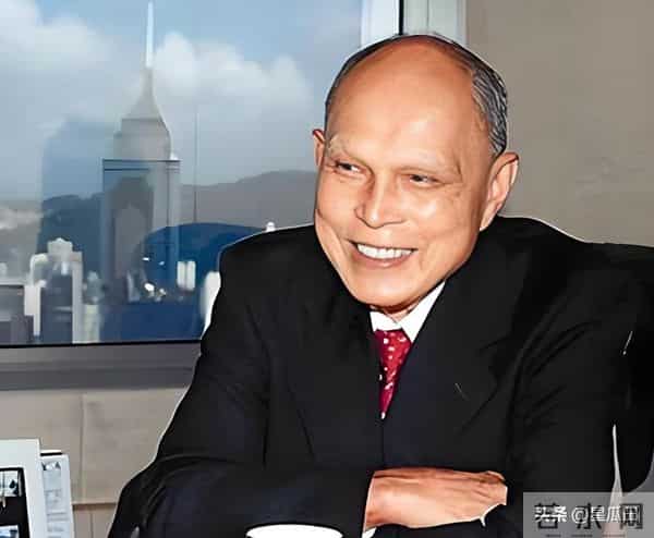 郭晶晶也没想到,79岁公公霍震霆再破天花板,让豪门圈集体沉默了