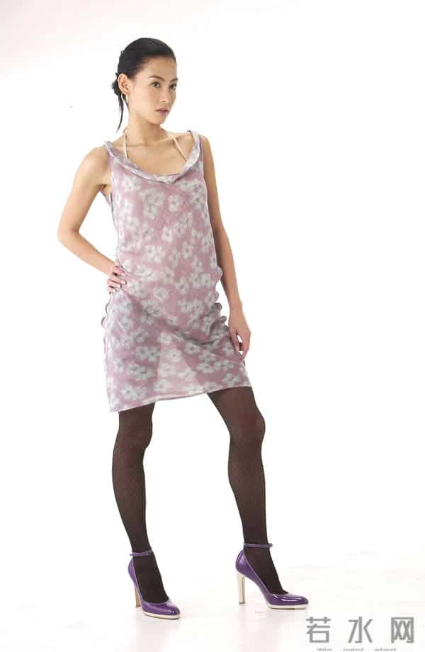 张柏芝早期丝袜写真精选