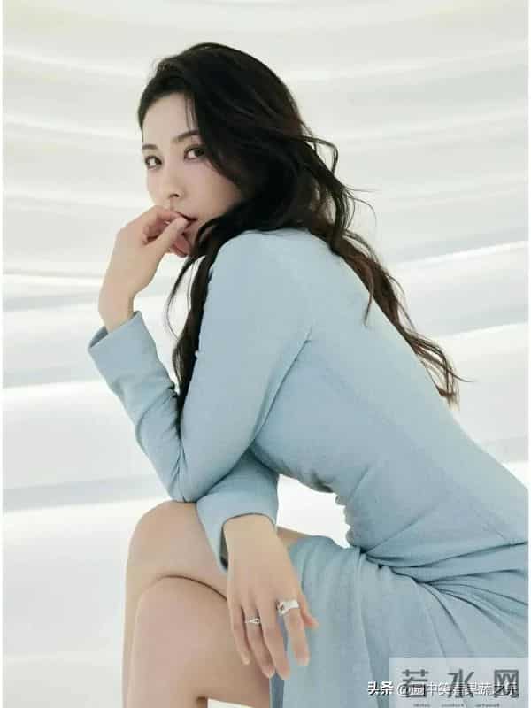 白月光女神:曾黎