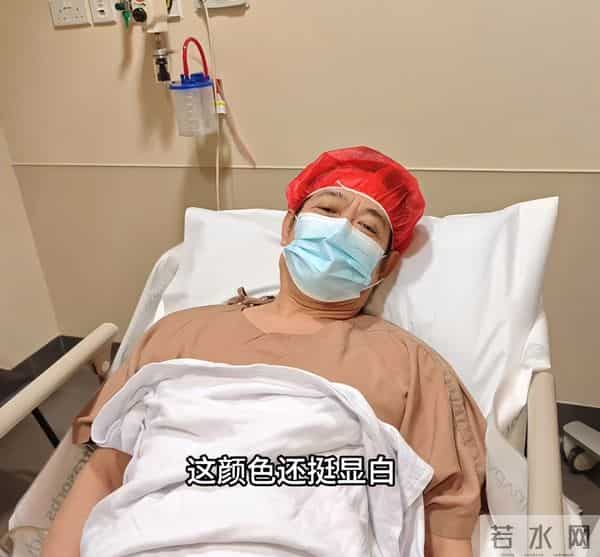 李连杰脱光上衣自证清白后,有网红提出质疑,吃的什么神丹妙药?