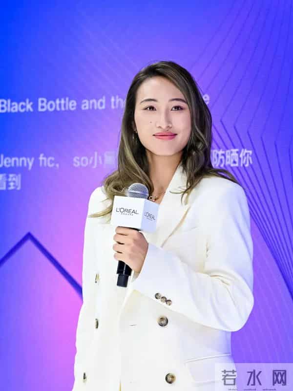 一大波明星扎堆现身上海!唐嫣、李宇春、吴奇隆、郑钦文……都往这里冲!