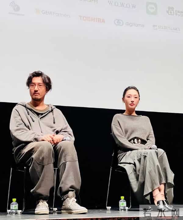 白百何不装了,亲自下场发文内涵,王传君意外躺枪到底冤不冤