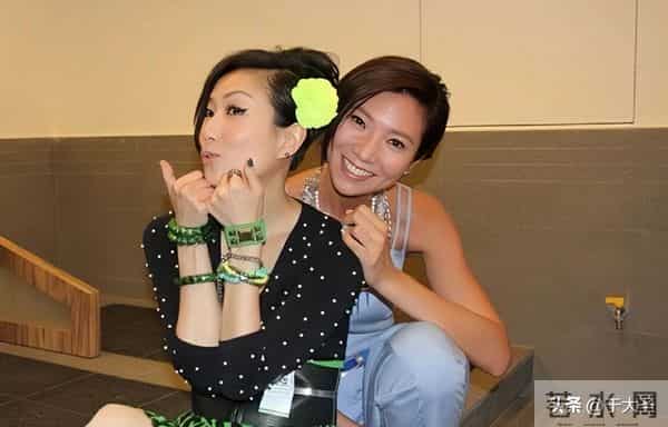 深扒陈小春情史,张柏芝是过客,车婉婉是知己,她才是终极赢家!