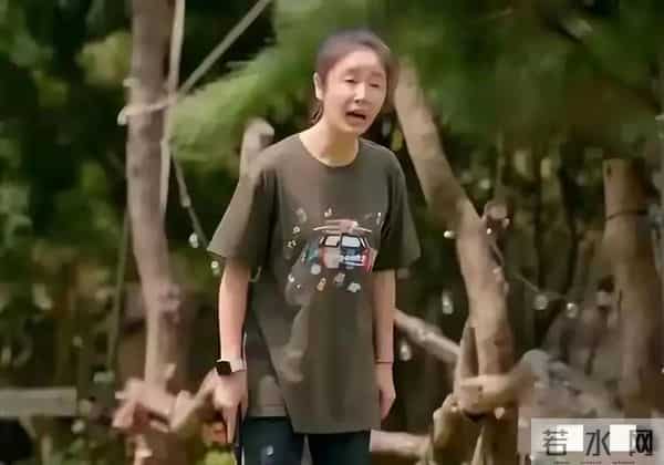 47岁林心如老到认不出！面部松弛憔悴沧桑，素颜打扮似农村大妈