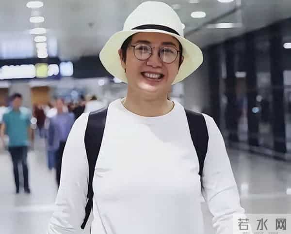 59岁蒋雯丽现状，定居国外，又瘦又老，一代女神消失不见