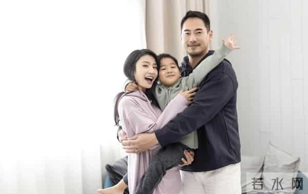 恭喜!香港知名女星宣布二胎剖腹生女,孕期验血宝宝染色体有问题