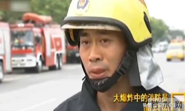 原来他们是夫妻,两位央视主持人低调多年,如今一家三口很幸福