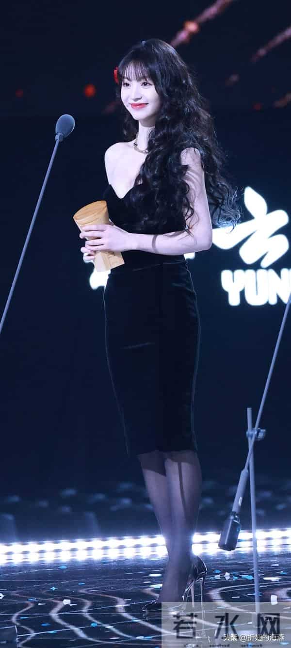 田曦薇,丝袜妆造精选图集