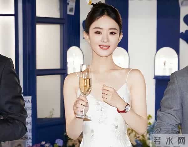 央视多次点名赵丽颖,释放三个信号