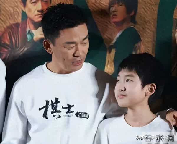 王宝强没想到,背负“绿帽”9年后,一双儿女开始为他争光了