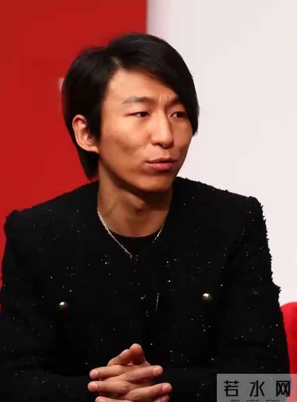 陈羽凡没想到,自己辛苦养大的儿子,竟给白百何二婚老公做了嫁衣