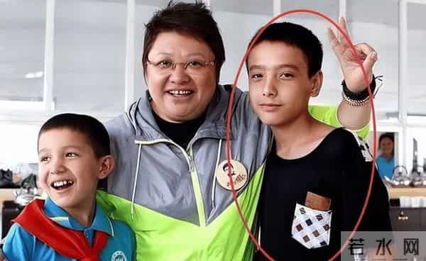 贪污上亿、假慈善?被实名举报的韩红,还是没有等来一声道歉