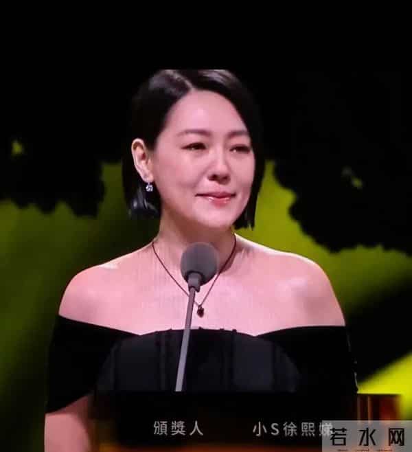 林志玲一看到小S复出就哭了:没法停止眼泪,怀念她在《康熙来了》“骂我”,家人也觉得“志玲挨骂”很好笑