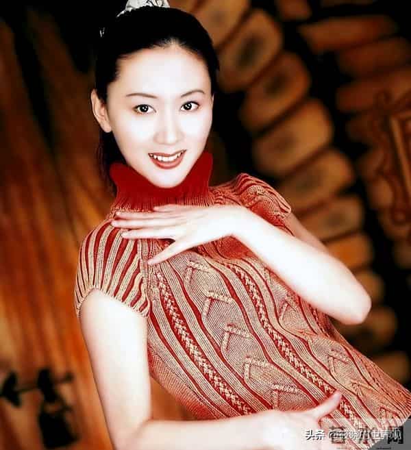 49岁仍单身!曾因“全裸写真”遭全网唾骂,如今她活成了这幅模样