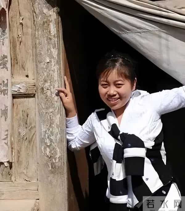 倾家荡产120万上星光大道, 惨被淘汰后, 负债40万的她近况令人唏嘘