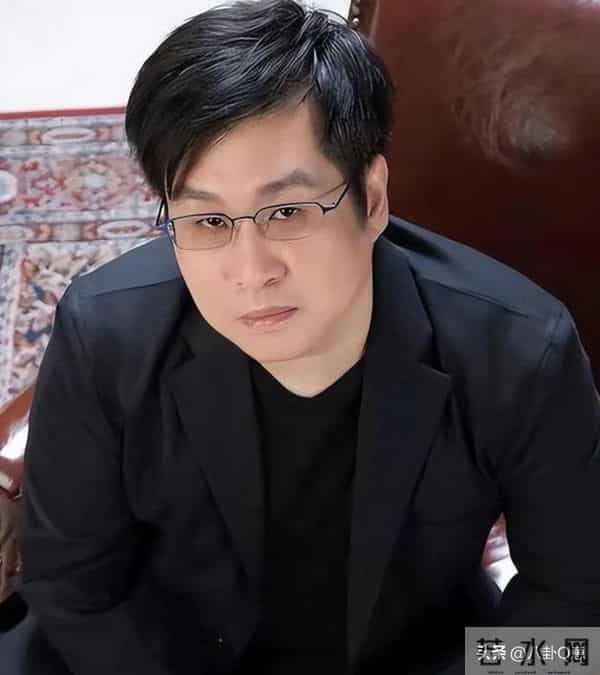 看到央视的8字发文，才明白郑智化的口无遮拦，并不是不可饶恕