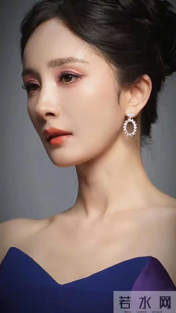 定格杨幂美得一瞬间