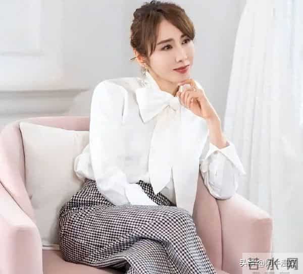 黎姿：嫁给大15岁的残疾富豪，一家5口3人残疾，风光背后有辛酸