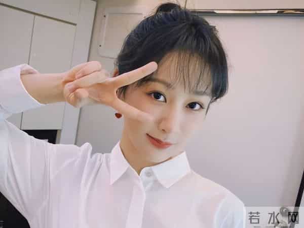 一场生日,戳穿了杨紫在演艺圈的地位,原来肖战一个字都没说错