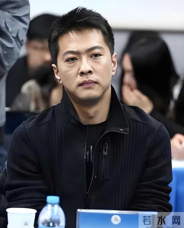 从确诊到去世仅15天，“央视最帅主持人”顾国宁，给人们敲响警钟