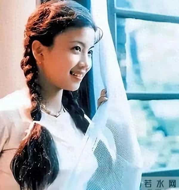 做梦也没有想到，丁克了大半辈子的张也，如今57岁活成了人生赢家