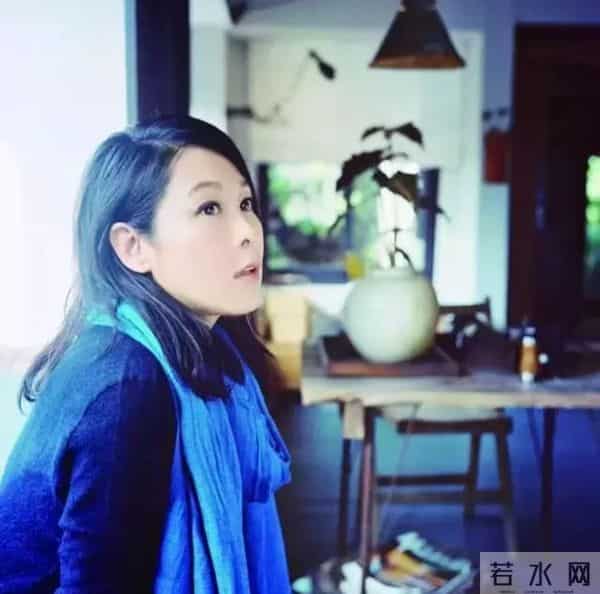 10年与3个男人纠缠，后嫁小十岁富豪，如今的刘若英活成了这样