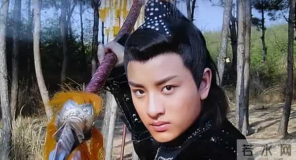 为了赚钱尊严都不要了？贾乃亮新助理神似前妻 如今的下场不怨别人