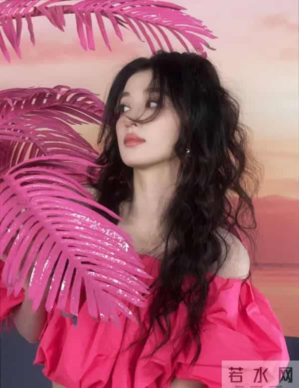 pinko品牌挚友王楚然