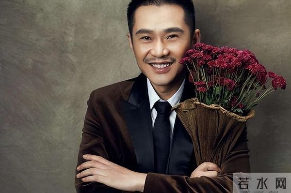 戏红人不红，娶“丑女”为妻还恩爱24年，有种“人生赢家”叫任帅