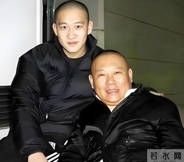 郭德纲发长文,疑似回应曹云金自传:成大事者,要把事情都放心里