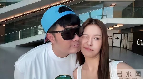 和陈赫离婚10年后,再看晒泳装照的许婧,才明白杨幂当年真说对了