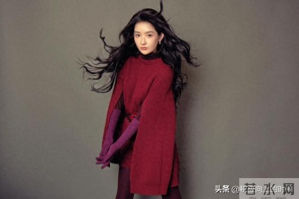 紧身厚袜｜王玉雯