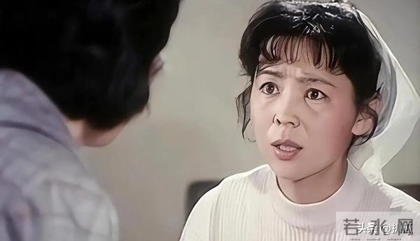 “王芳”刘尚娴：因参演《英雄儿女》爆红，如今83岁的她生活幸福