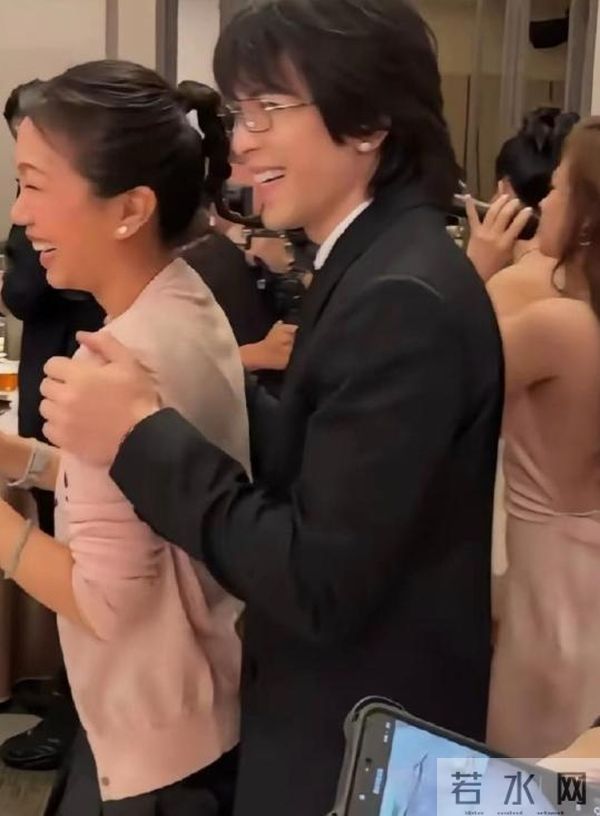 这一次，姐弟恋的"残酷现实"，在38岁萧敬腾身上体现的淋漓尽致