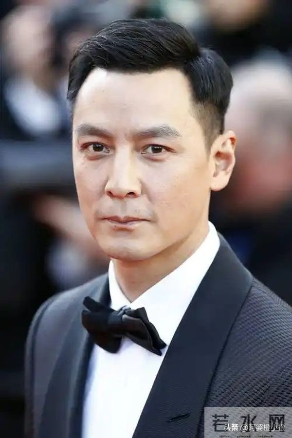 10年没同房，吴彦祖晒47岁老婆素颜合照，男方发言惊呆网友！