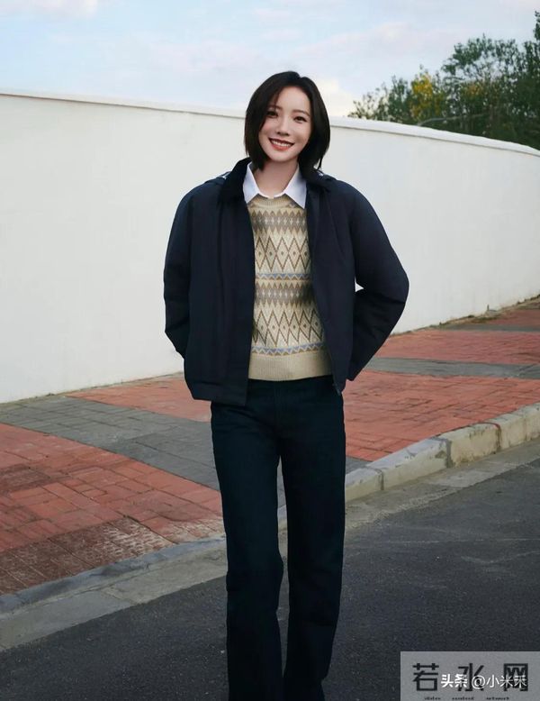 优衣库JWA系列太会了！明星同款秋冬松弛感穿搭直接抄作业！