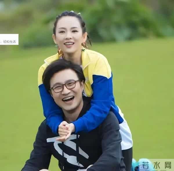 官宣恋情不到2年,看到森林北的照片,才明白章子怡输的不冤