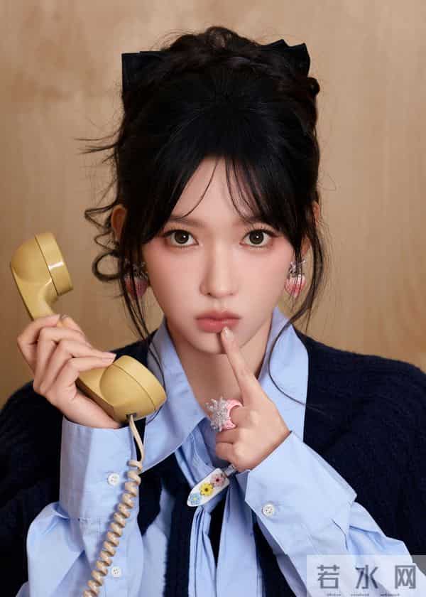 程潇黑丝连衣裙