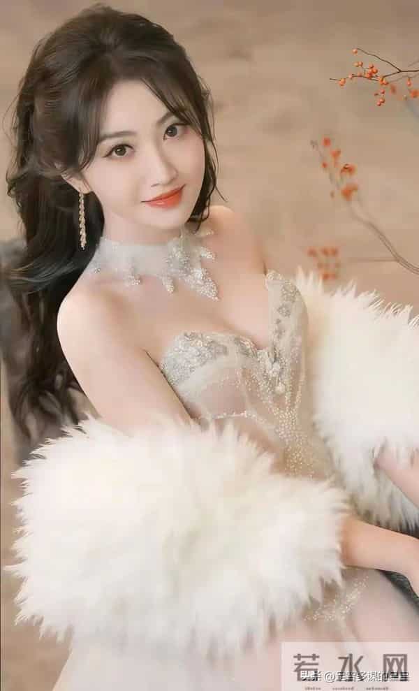 景甜不愧是人间富贵花！这颜值身材，太美了