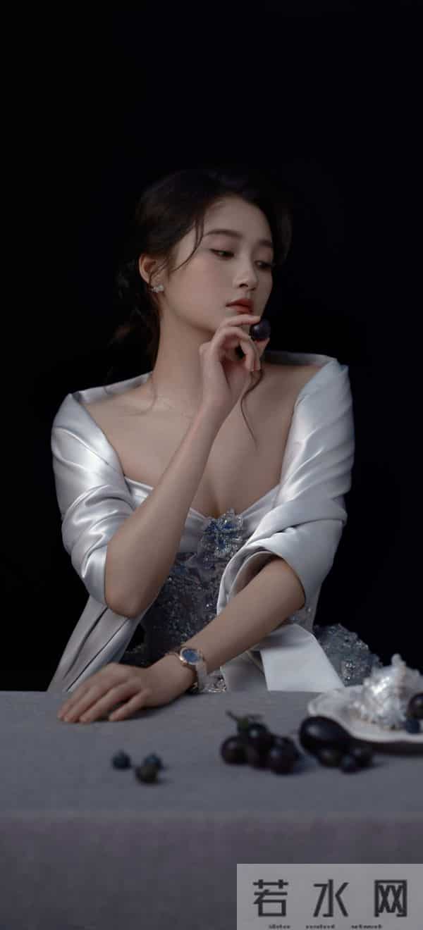 美女壁纸第1254期—关晓彤