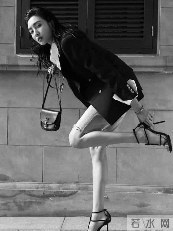 王紫璇这无处安放的大长腿