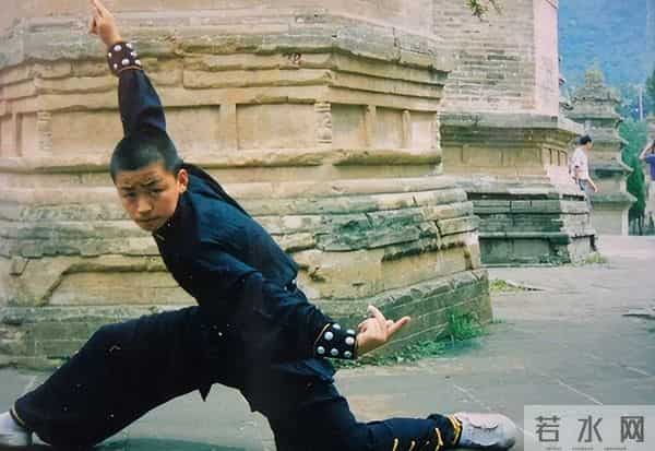 与马蓉离婚9年后,王宝强总算等来此时刻,一双儿女终为他正名了