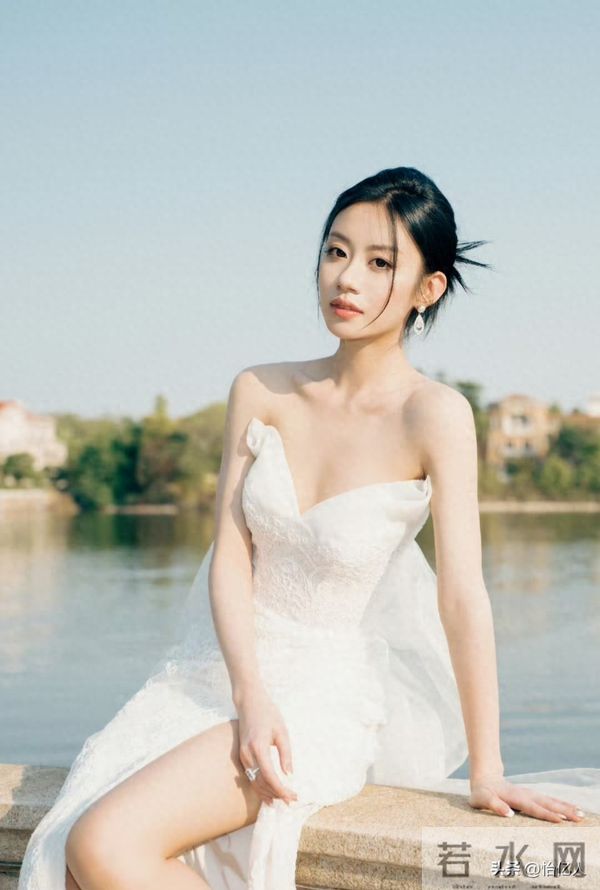 伍珂玥——美图写真欣赏