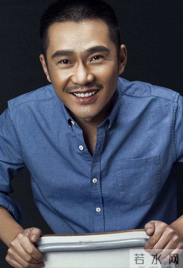 戏红人不红，娶“丑女”为妻还恩爱24年，有种“人生赢家”叫任帅