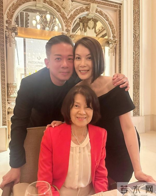 56岁香港著名女星的近况曝光,目前和恋爱三年的富豪男友感情稳定