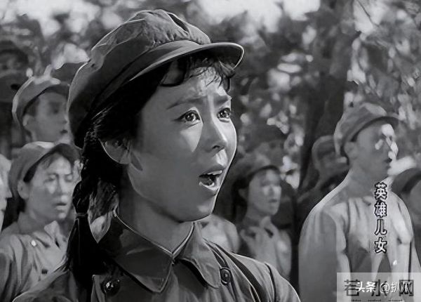 “王芳”刘尚娴：因参演《英雄儿女》爆红，如今83岁的她生活幸福