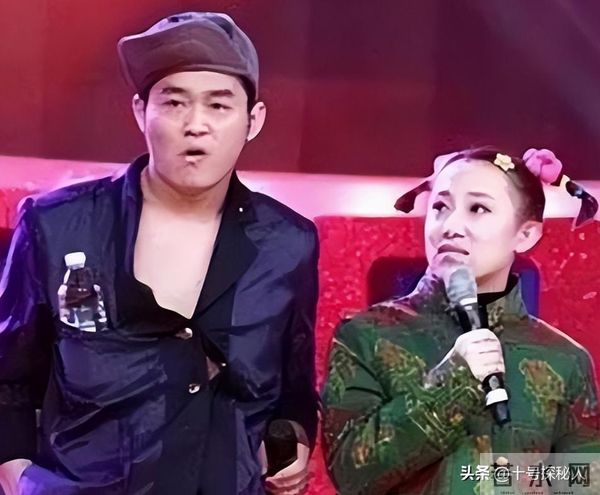 一手好牌打得稀烂！从春晚笑星到县城卖唱，丫蛋的今天怪不了别人