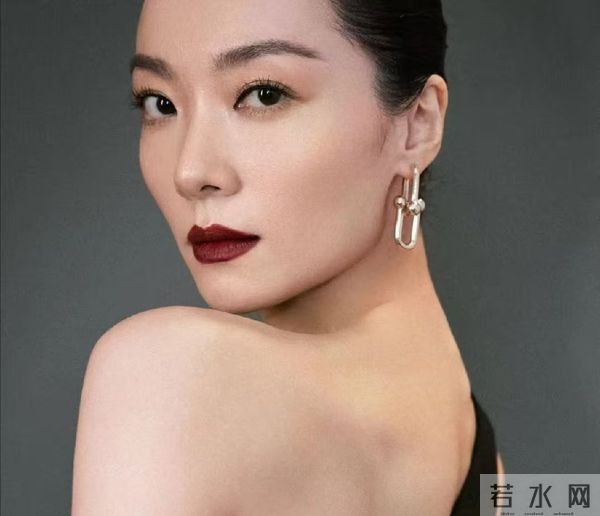 “藏”得太深,原来她是王传君妻子,难怪他能在40岁斩获影帝